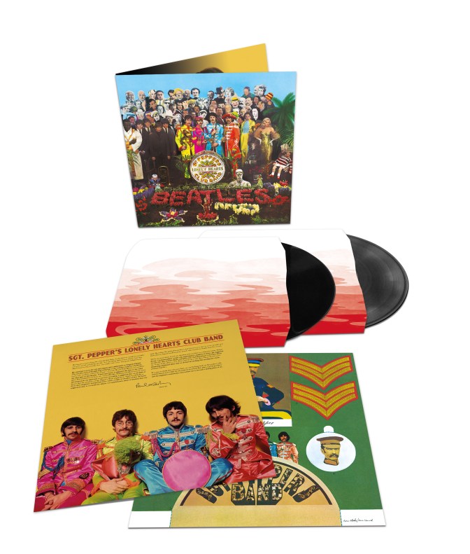 RS11_The Beatles Sgt Pepper 2LP 3D Product Shot-1